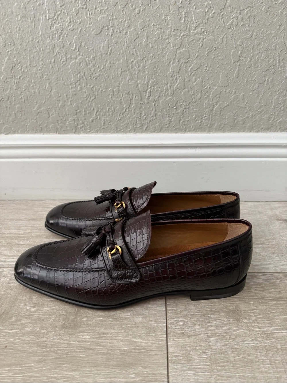 Tom Ford Men 11.5 Burgundy Croc-Embossed Leather Tassel Loafers Gold Hardware
